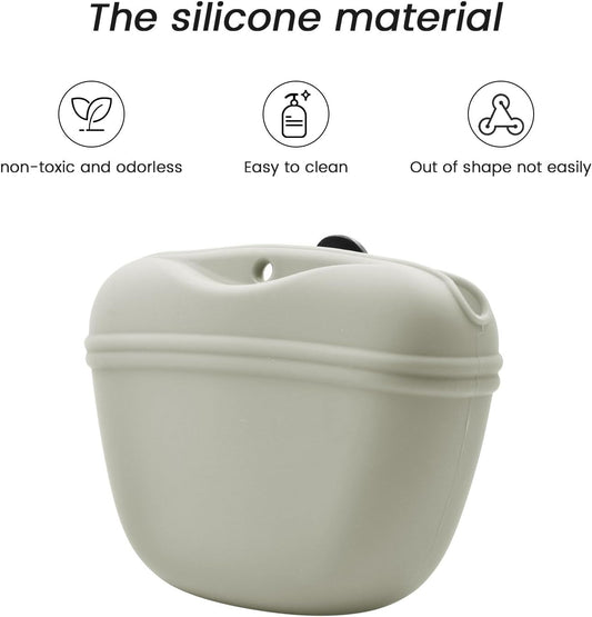 AUDWUD Silicone Dog Treat Pouch,Clip on Portable Training Container,Convenient Magnetic Buckle Closing and Waist Clip,No BPA