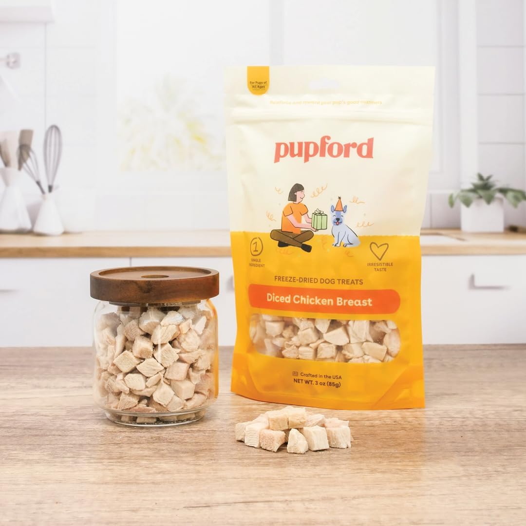 Pupford Freeze Dried Chicken Breast Treat for Dogs & Puppies - Healthy, Natural, Single Ingredient Dog Treats - Made in USA (5.75 oz) (Pack of 2)