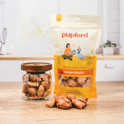 Pupford Freeze Dried Chicken Hearts Treat for Dogs & Puppies - Healthy, Natural, Single Ingredient Dog Treats - Made in USA (2.75 oz)