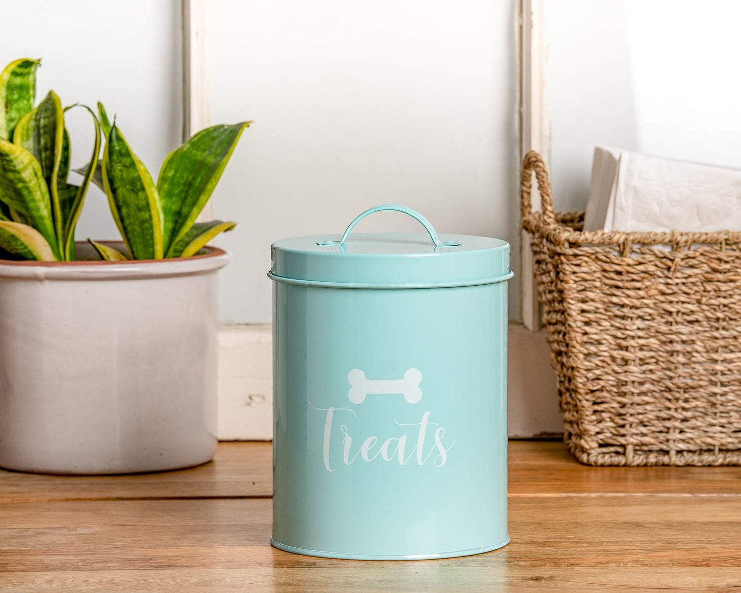 Park Life Designs - Metal Pet Treat Jar with Airtight Lid for Dogs, Cats, Puppies and More, Chic Kitchen Countertop Container for Cookies, Biscuits and Treats (Jasper, Powder Blue, 1.4 Qt)