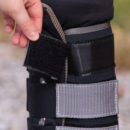 Dura-Tech Stable Quick Wraps for Horses | Ultimate Comfort & Protection for Equine Legs | Enhanced with Far-Infrared Technology | Perfect for Trailering or Stabling | Size Medium