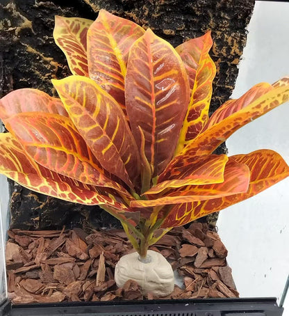 Reptile Plants Terrarium Reptile Tank Decorations for Bearded Dragon Lizard Snake Geckos Chameleon Amphibian Habitat Terrarium Decor (Gold)