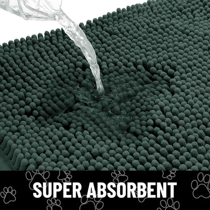 Smiry Dog Door Mat for Muddy Paws, Absorbent Dirt Trapper Non Slip Quick Dry Washable Chenille Mat for Mud Dogs, Entry Rug for Indoor and Outdoor (24x16 Inches, Green)