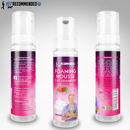 Waterless Cat Shampoo Foaming Mouse - Strawberry Patch Scent (8 Oz/240 ml). for Sensitive Skin, Detergent and Alcohol Free. Helps in Cleaning, Conditioning & Moisturizing. Made in USA